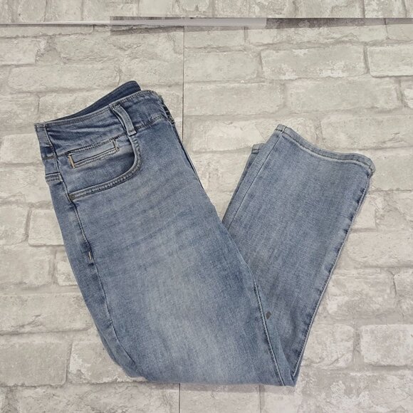 NYDJ 2P‎ LiftxTuck Ami Skinny Capris Denim Light Blue - Picture 8 of 10